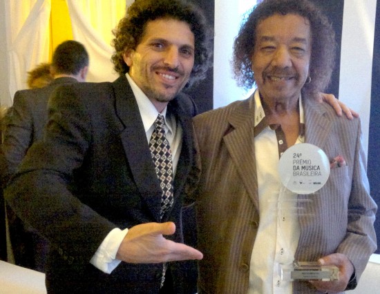 Wagner Merije e Raul de Souza - Prêmio da Música Brasileira 2013 - Theatro Municipal Rio de Janeiro